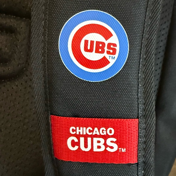 MLB Chicago Cubs Adult Size Multi-Use Backpack Officially Licensed *NEW Package* - Picture 6 of 8